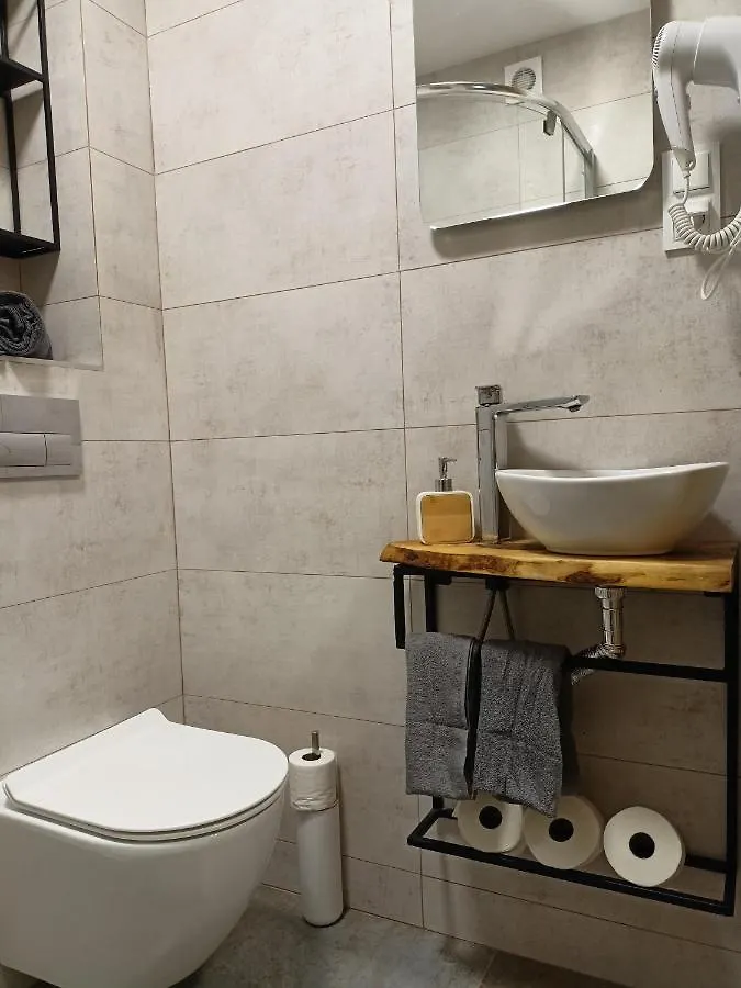 Szum Lomnicy Apartment Karpacz